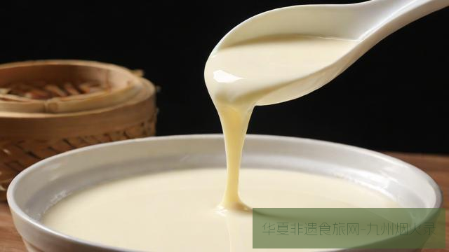 顺德金榜牛乳：薄如宣纸的咸香牛奶非遗技艺