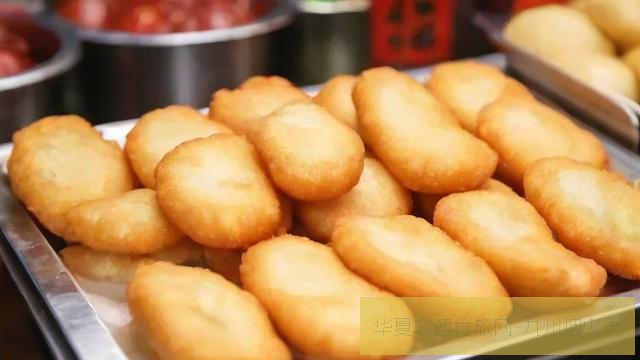 夜市焕新春:全国十大网红夜市春季限定小吃榜单第2张 夜市焕新春:全国十大网红夜市春季限定小吃榜单第2张